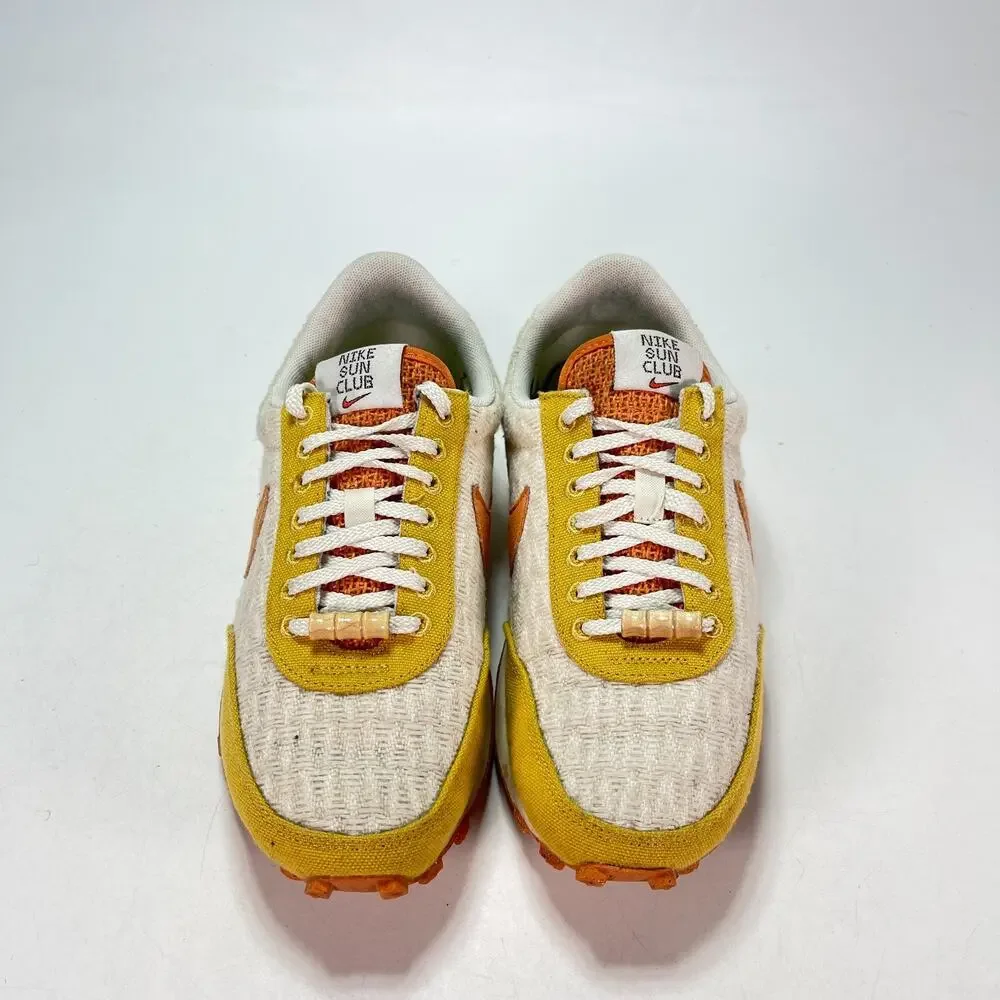 Nike Daybreak SE Sun Club White Sand Gold Casual Sneakers DM7605-101 Womens Sz 7